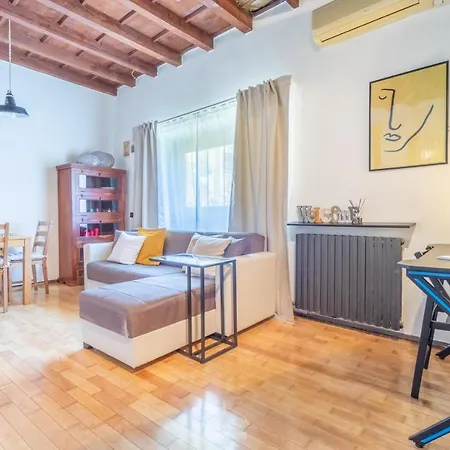 Ascanio Apartment, In The Heart Of Nightlife דירה *