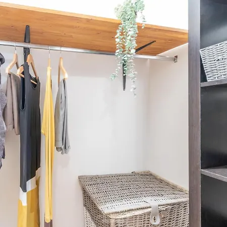 Ascanio Apartment, In The Heart Of Nightlife מילאנו